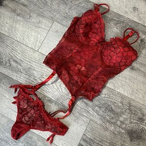 Donna Loren sexy set bra pants lace floral red Sz small 34C